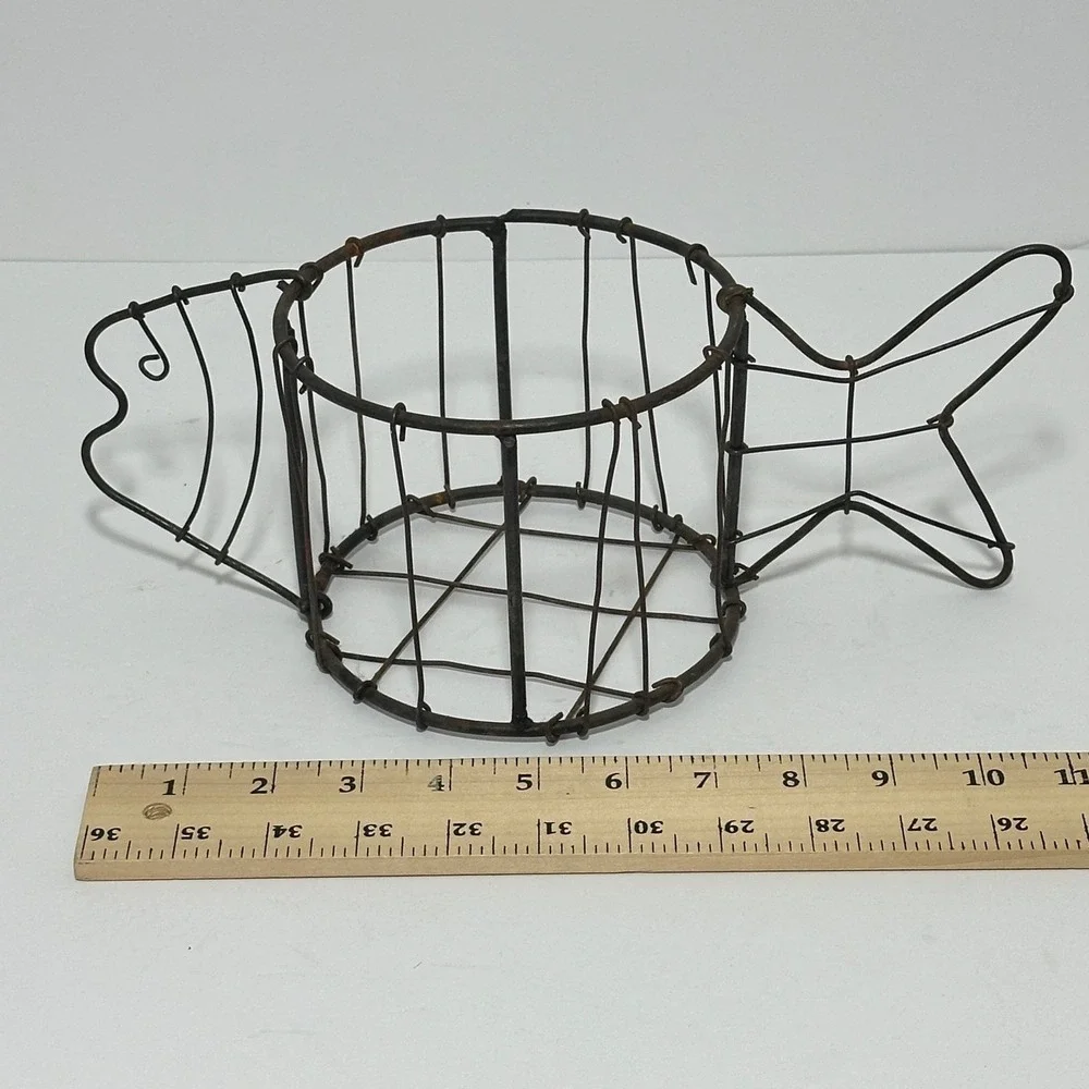 VTG Rustic Metal Wire Fish Planter Holder Garden Nautical Farmhouse Cottage